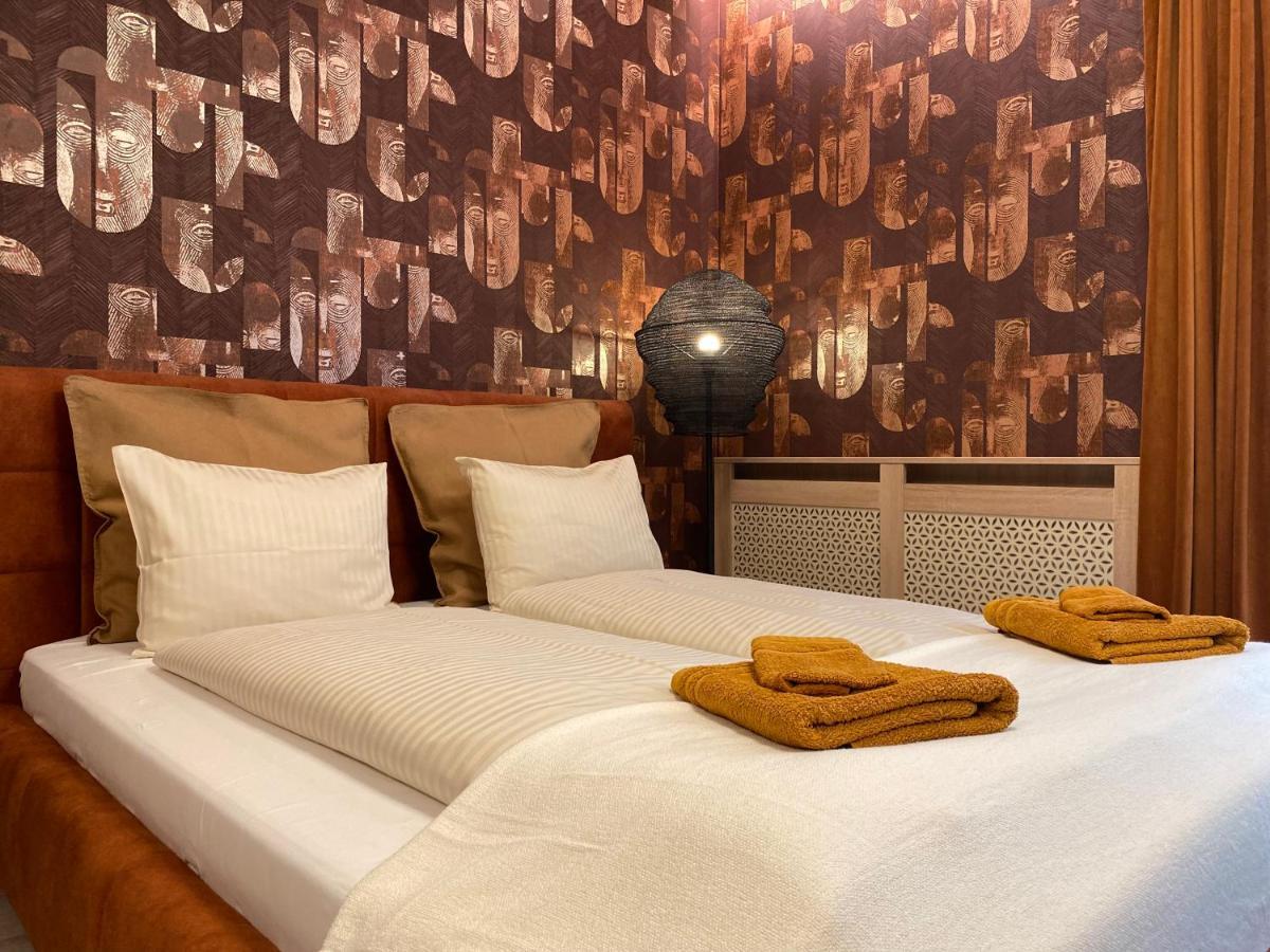 Grand Suites Corvin Budapeşte Dış mekan fotoğraf