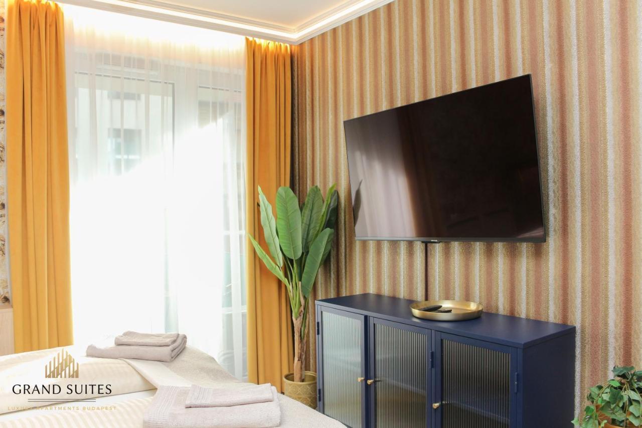 Grand Suites Corvin Budapeşte Dış mekan fotoğraf
